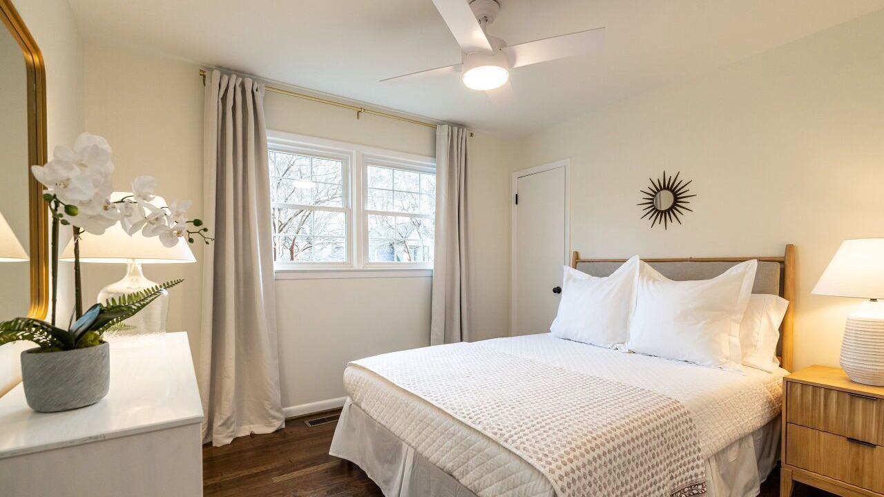 Photo of Bedroom in North Hills
