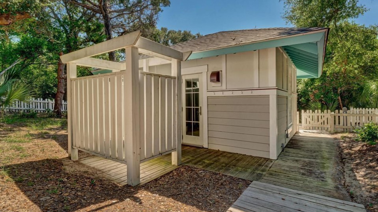 Photo of Outdoor in Cape Fear Station