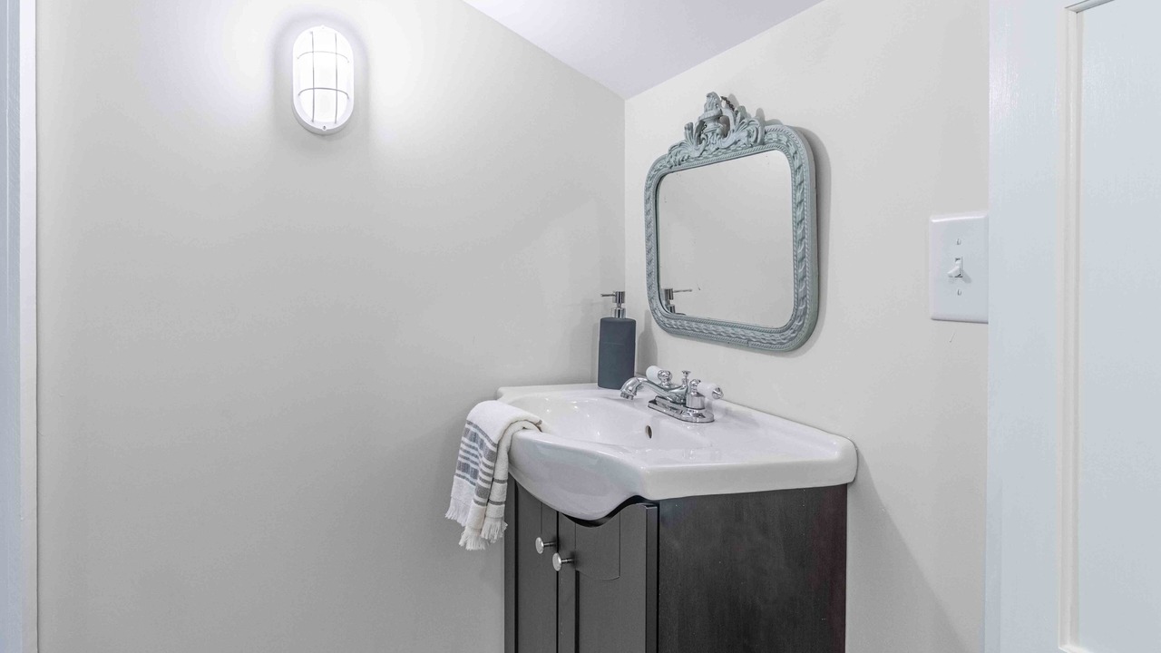 Photo of Bathroom in Hohenwald