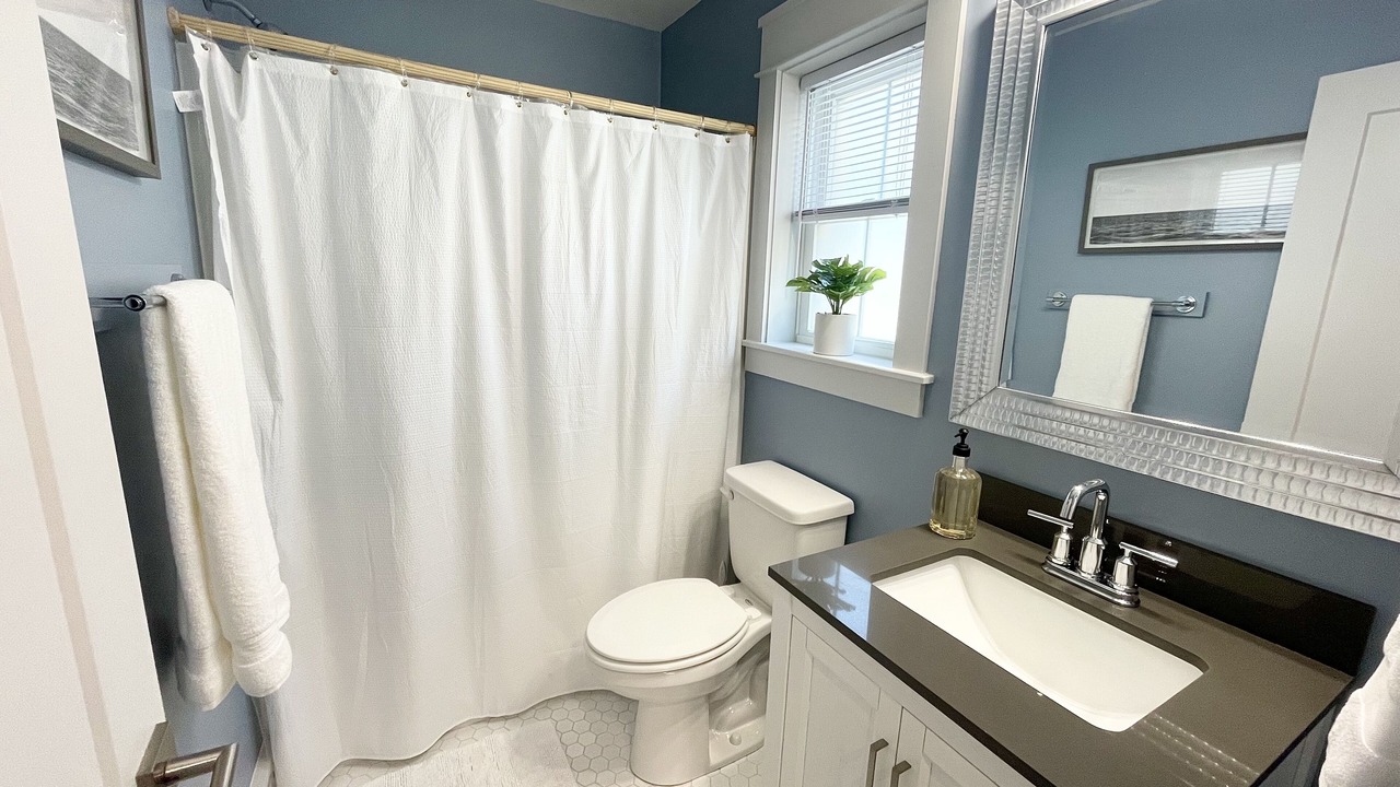 Photo of Bathroom in Wanchese