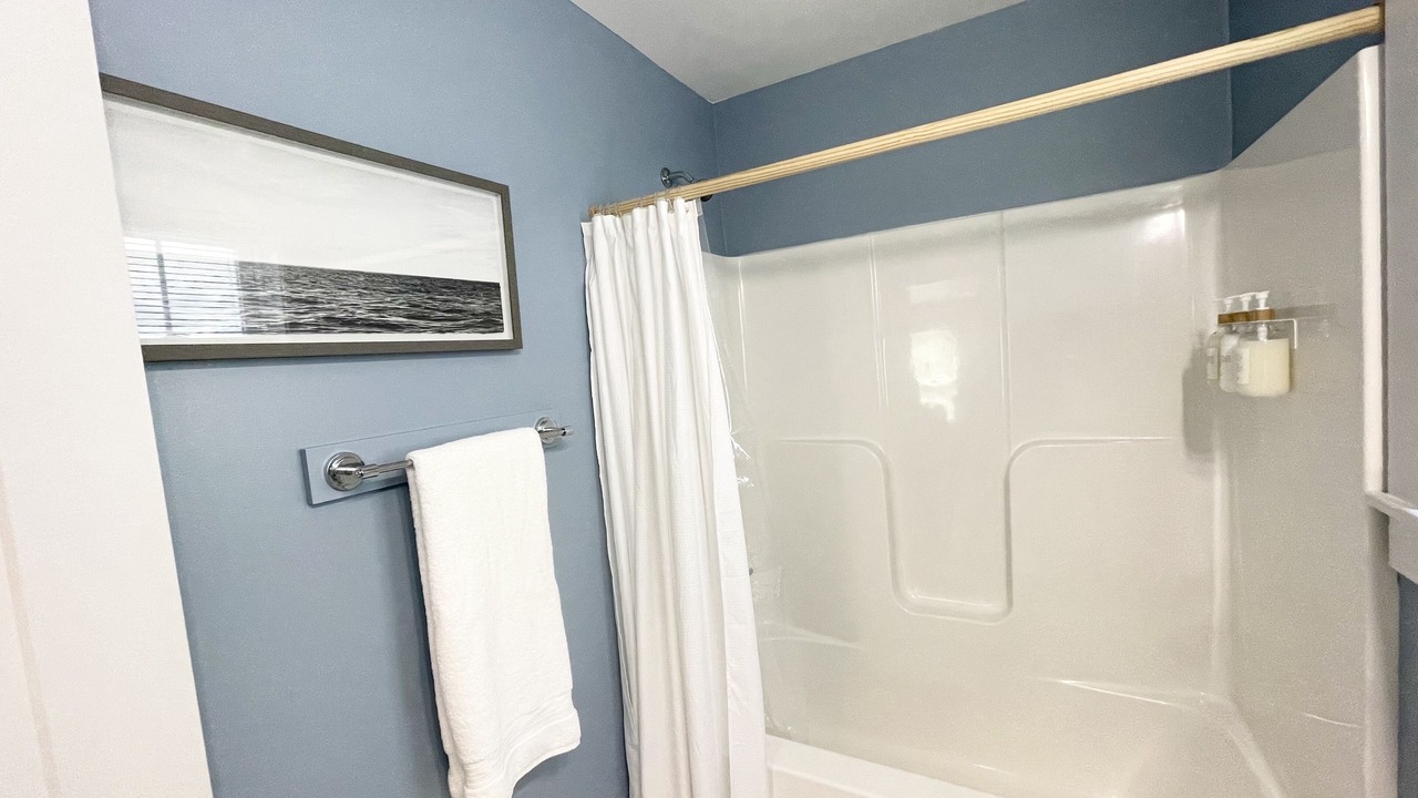 Photo of Bathroom in Wanchese