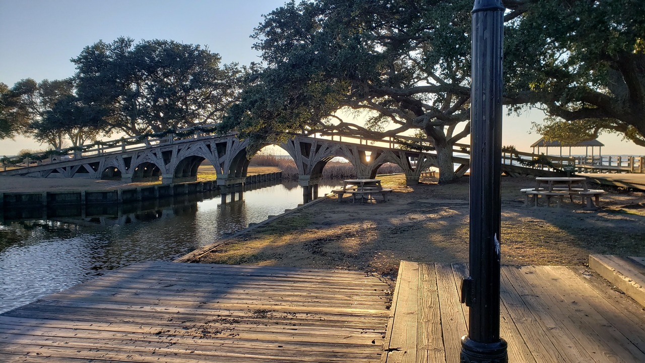 Photo of Outdoor in Corolla Light