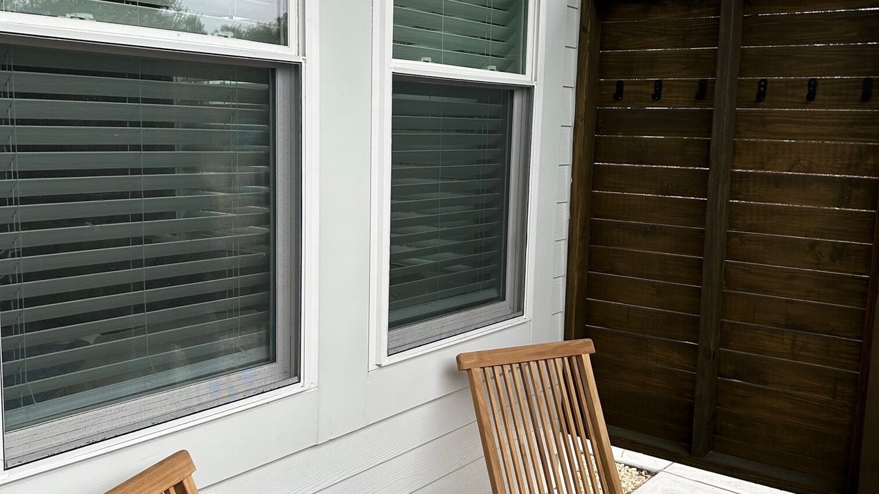 Photo of Patio Balcony in Corolla Light