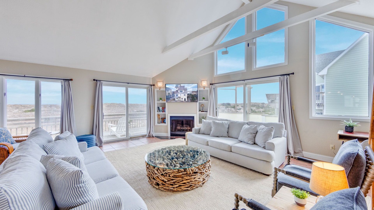 Photo of Bedroom in Waves