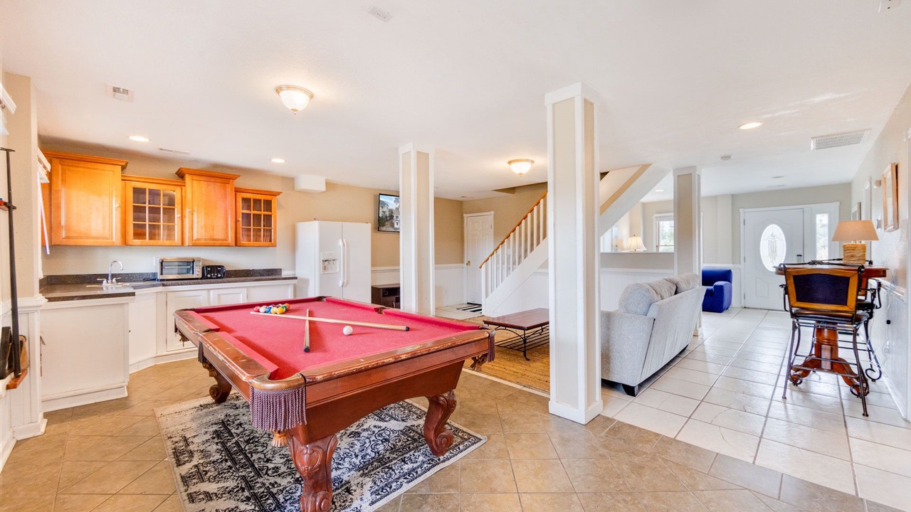 Photo of Bedroom in Waves