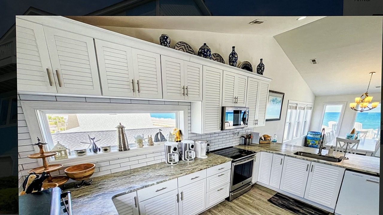 Photo of Kitchen in Topsail Beach