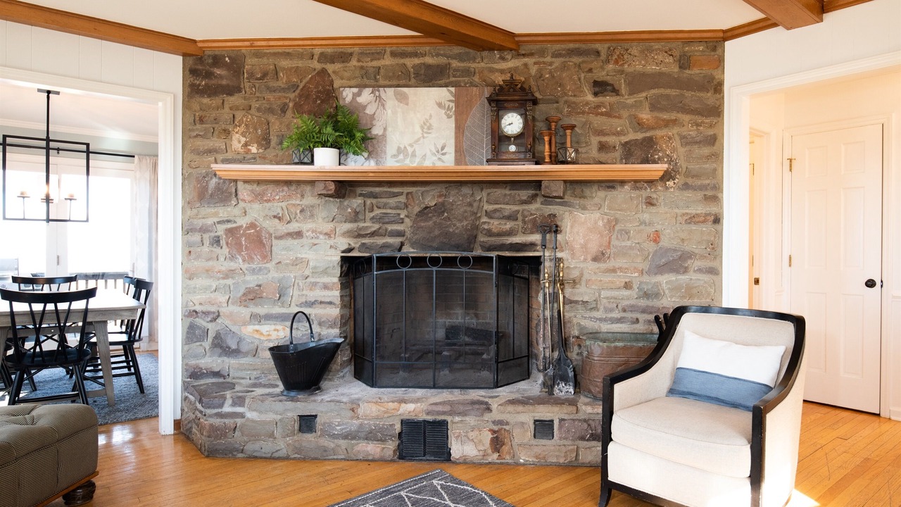 Photo of Livingroom in Blowing Rock