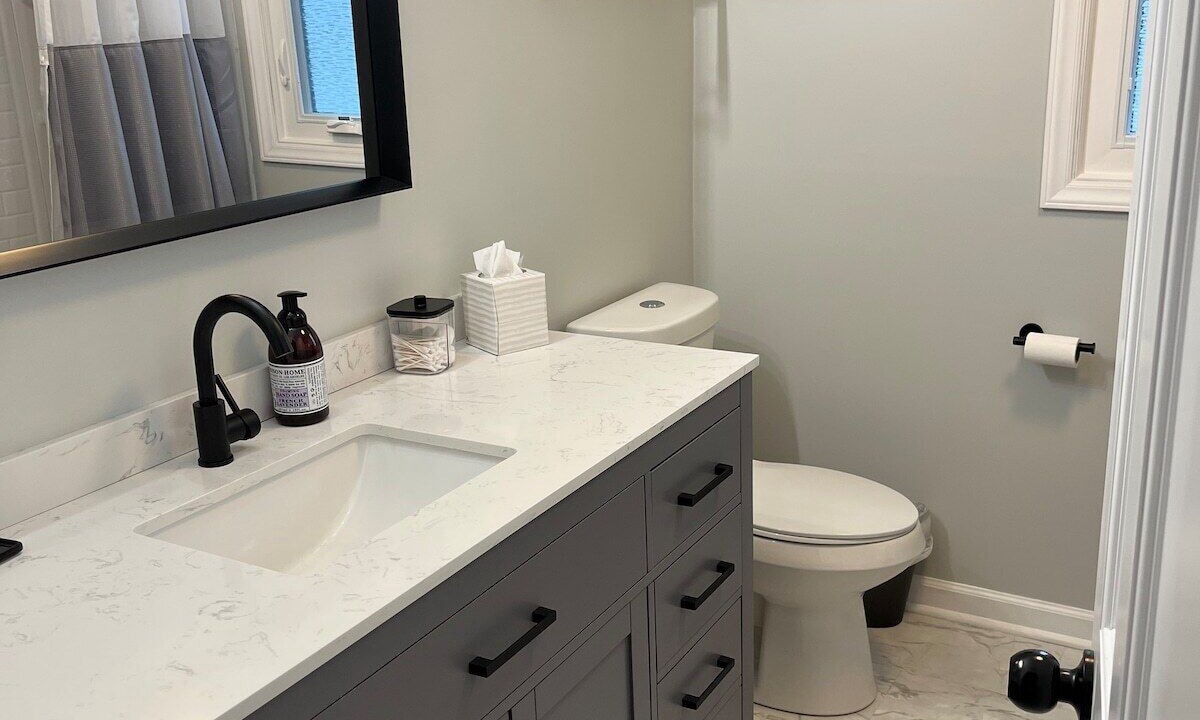 Photo of Bathroom in Hickory