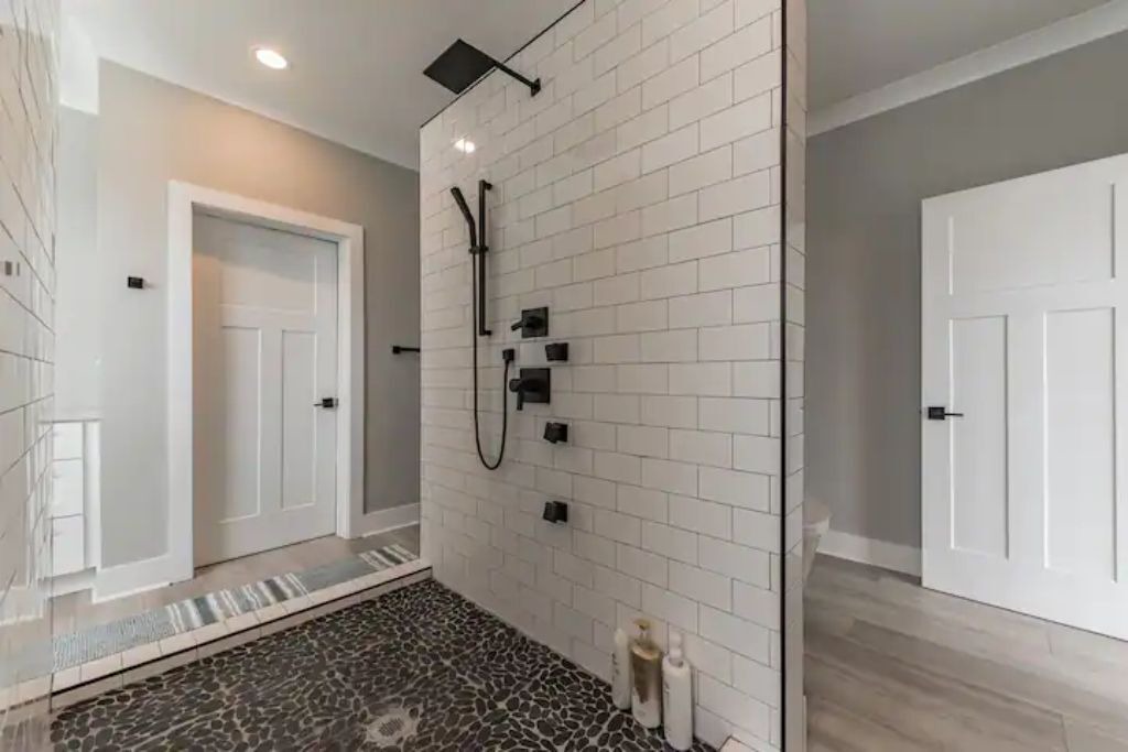 Photo of Bathroom in Mayhew