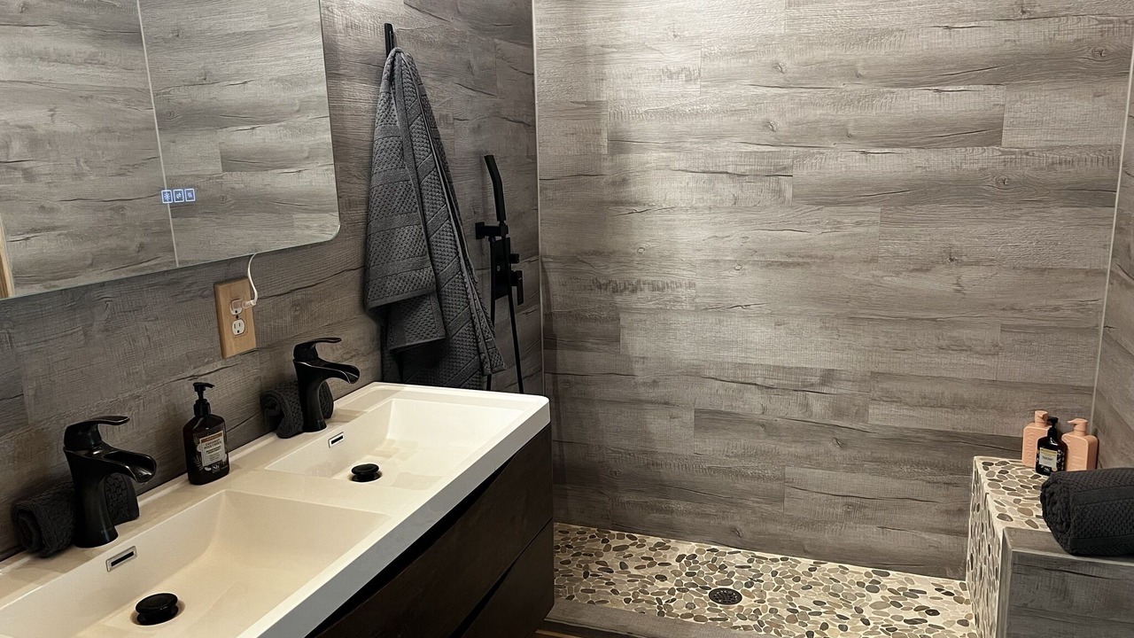 Photo of Bathroom in Topton