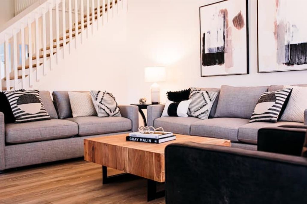 Photo of Livingroom in Apex