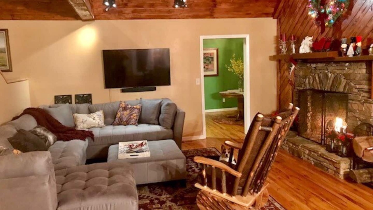 Photo of Livingroom in Burnsville