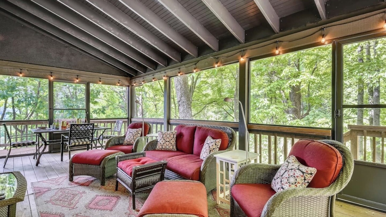 Photo of Livingroom in Burnsville
