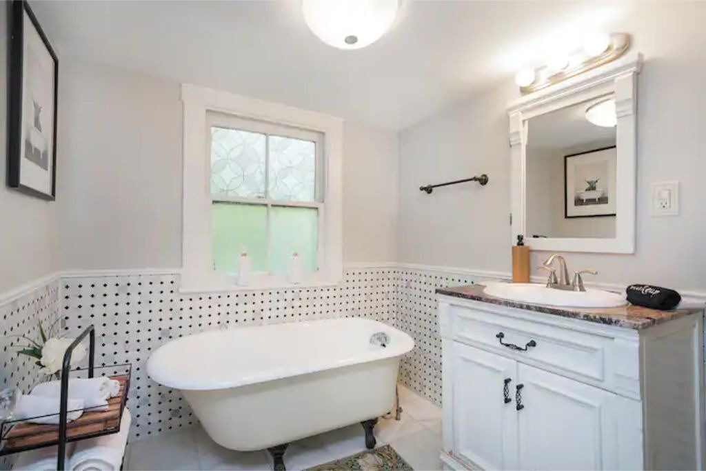 Photo of Bathroom in East Nashville