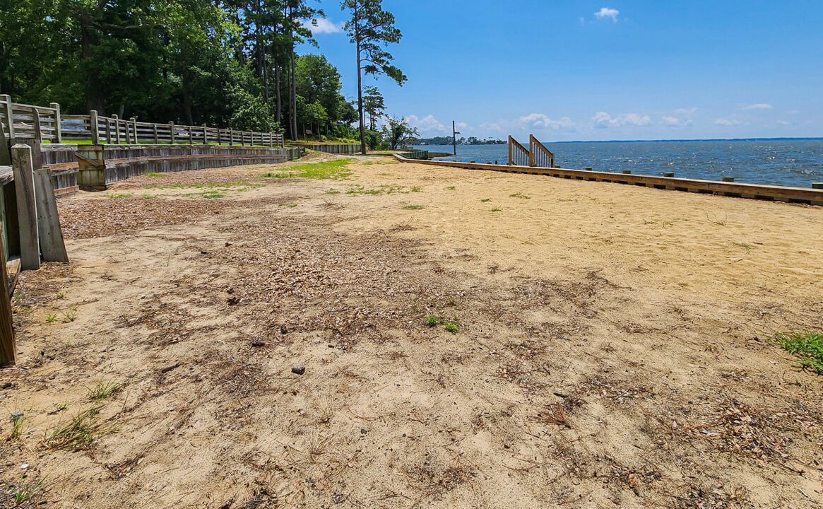 Photo of Others in Southern Shores