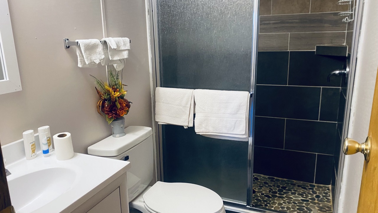 Photo of Bathroom in Bennett