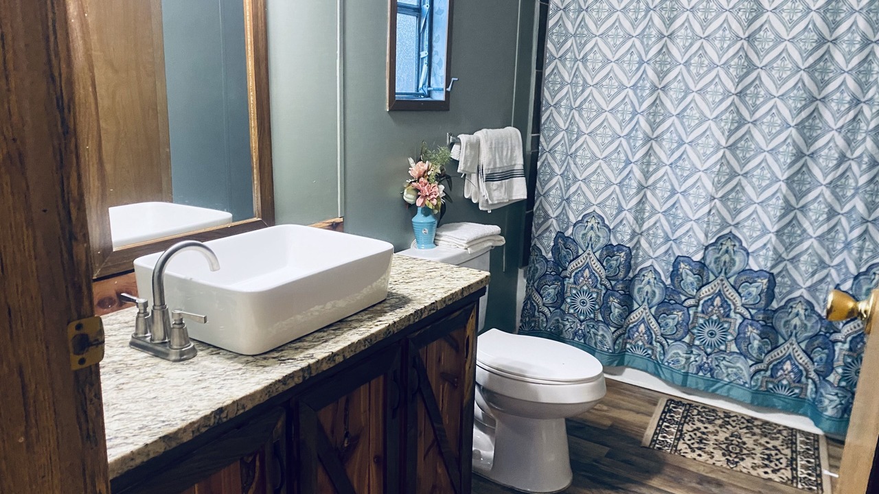 Photo of Bathroom in Bennett