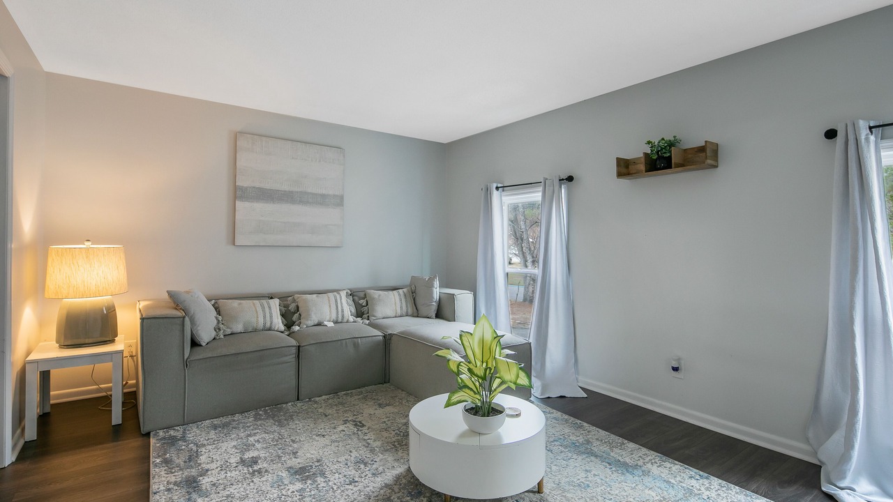 Photo of Livingroom in Westover