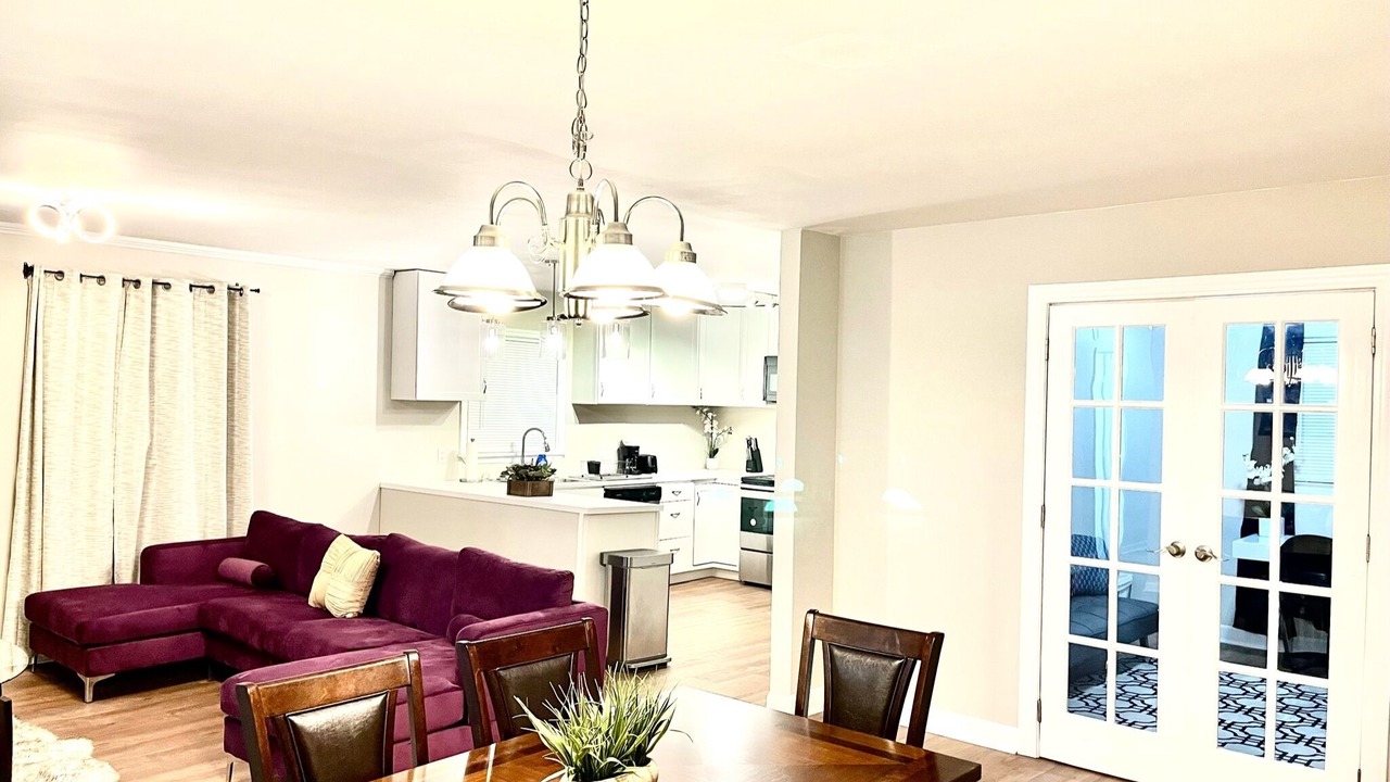 Photo of Livingroom in Winston - Salem