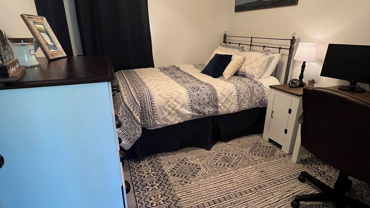 Photo of Bedroom in Cullowhee