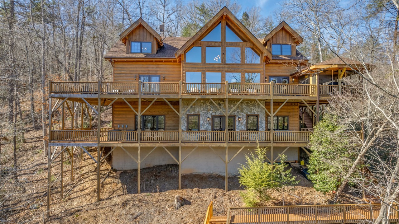 Photo of Outdoor in Lake Lure