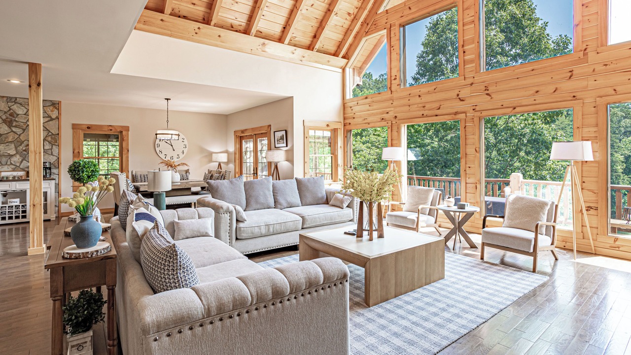 Photo of Livingroom in Lake Lure