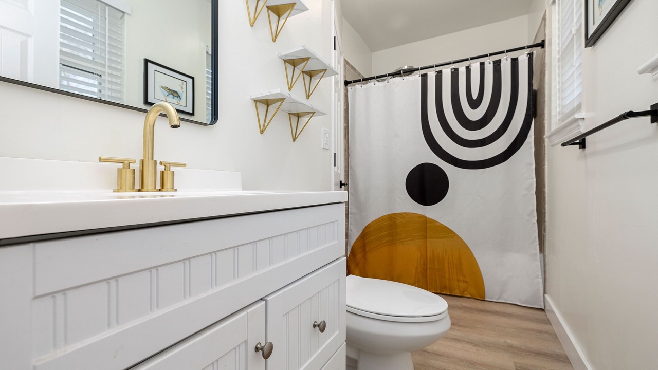 Photo of Bathroom in Myrtle Grove