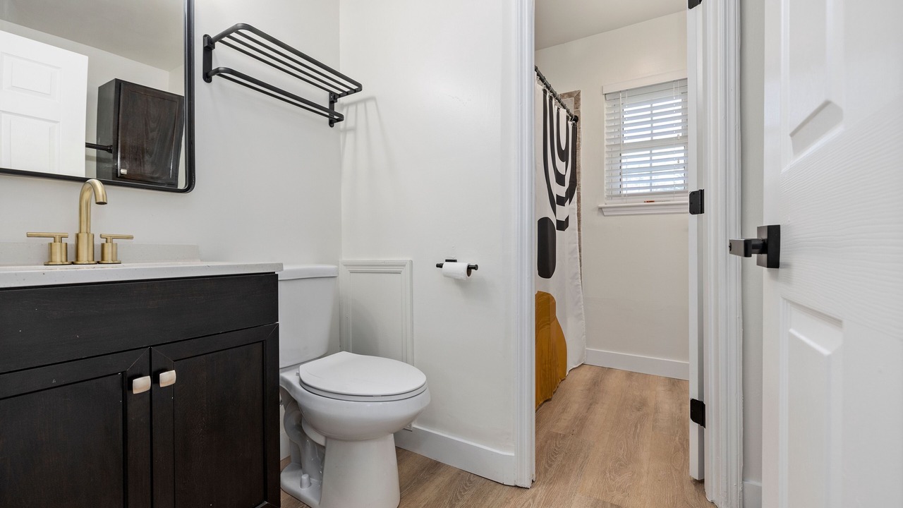 Photo of Bathroom in Myrtle Grove