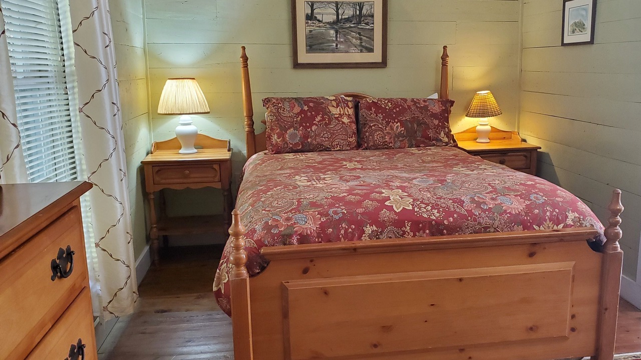 Photo of Bedroom in Crumpler