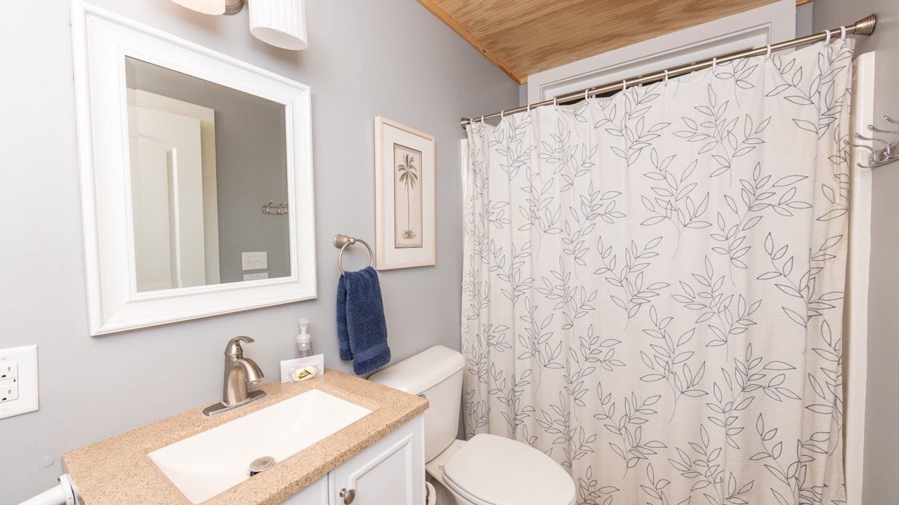 Photo of Bathroom in Minnesott Beach