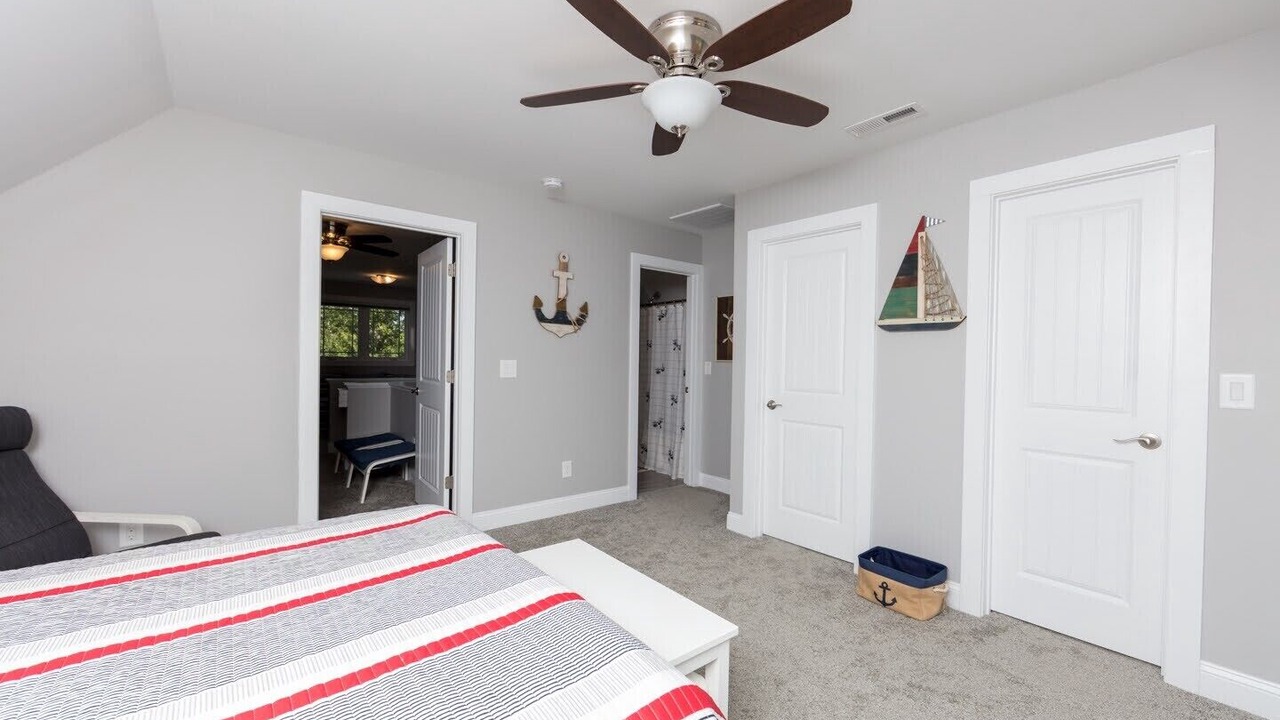 Photo of Bedroom in Minnesott Beach