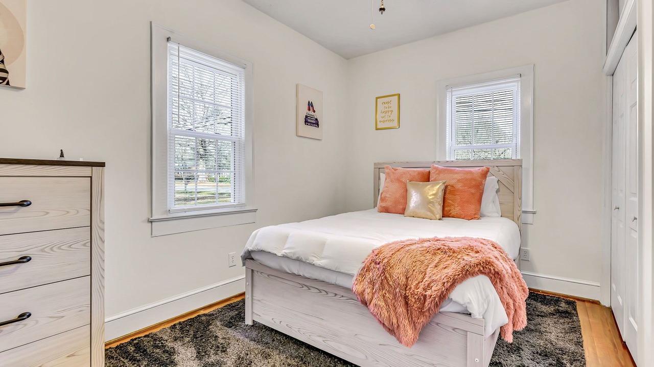 Photo of Bedroom in Kernersville