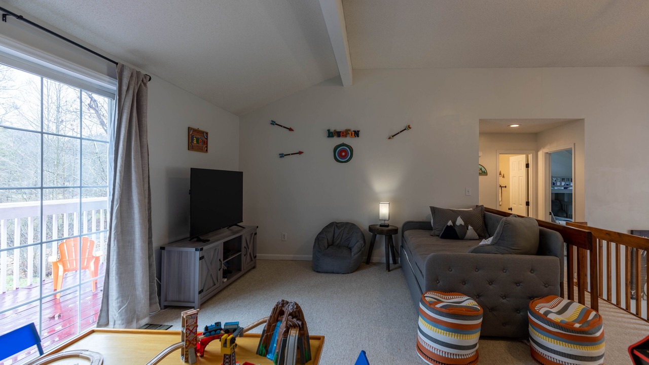 Photo of Livingroom in Mill Ridge