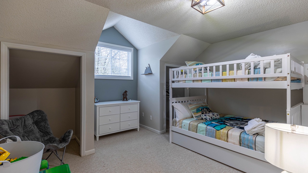Photo of Bedroom in Mill Ridge