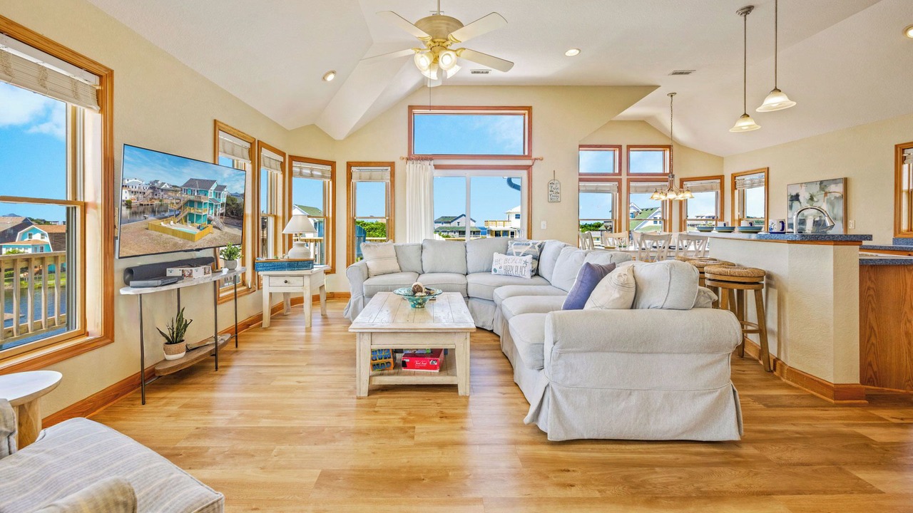 Photo of Bedroom in Brigands' Bay