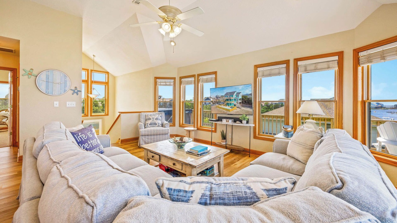 Photo of Bedroom in Brigands' Bay