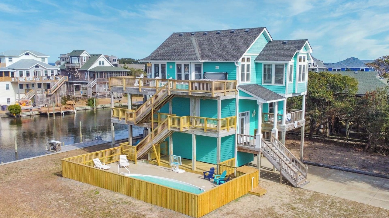 Photo of Outdoor in Brigands' Bay