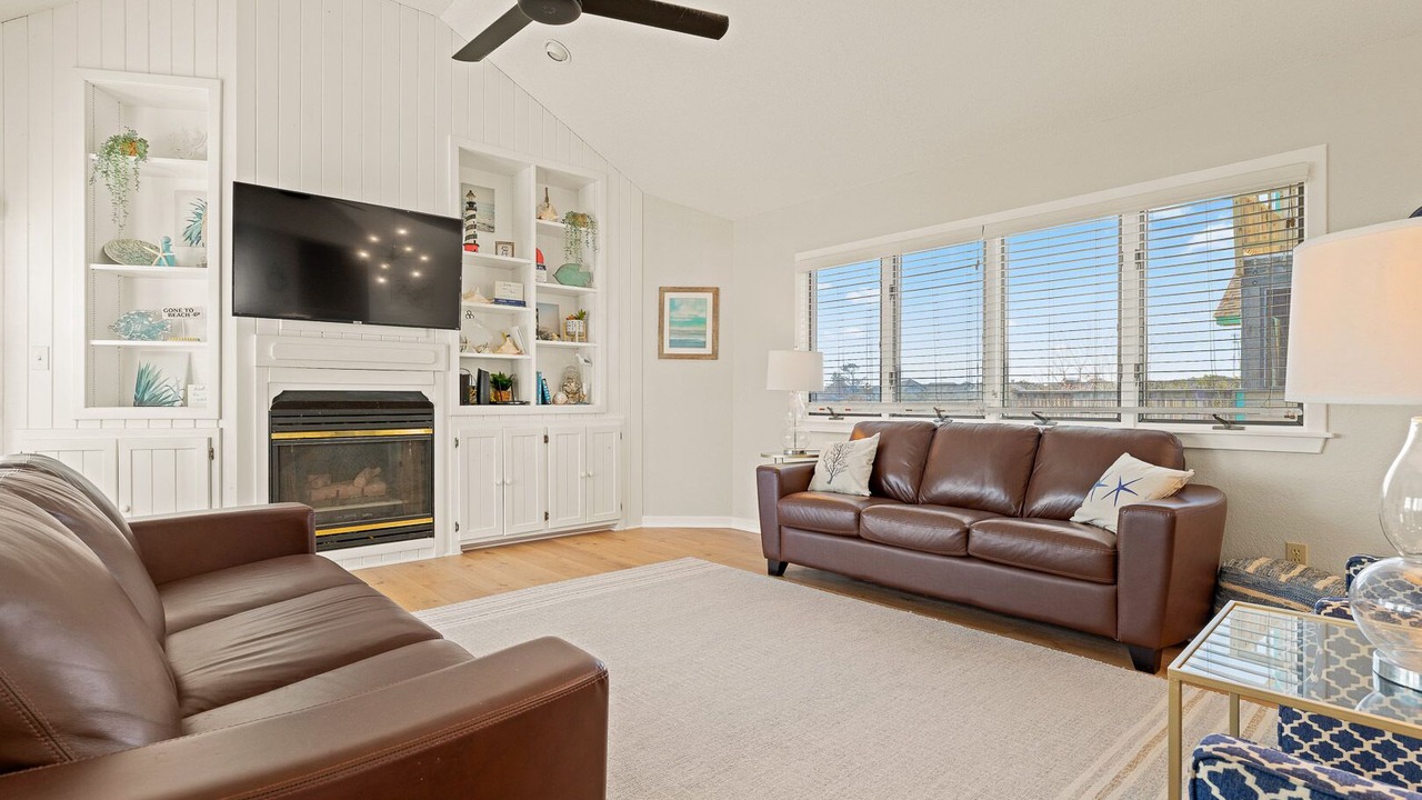 Photo of Bedroom in Corolla