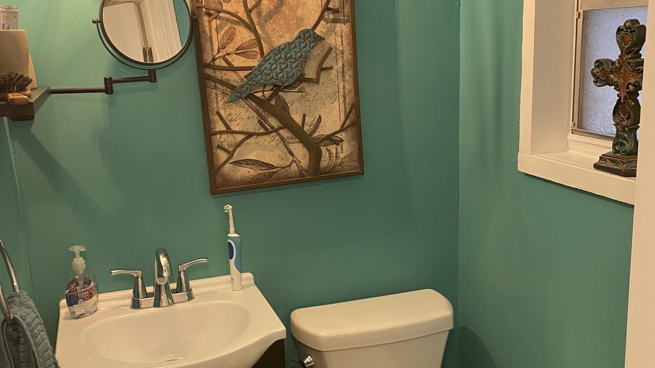 Photo of Bathroom in Pineola