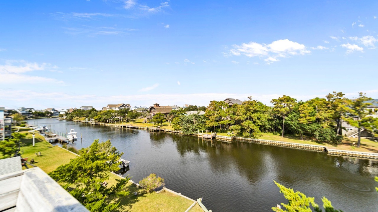 Photo of Outdoor in Brigands' Bay