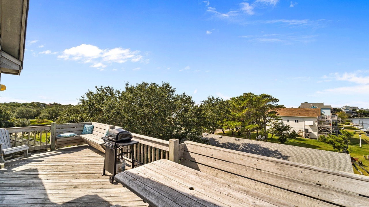 Photo of Patio Balcony in Brigands' Bay
