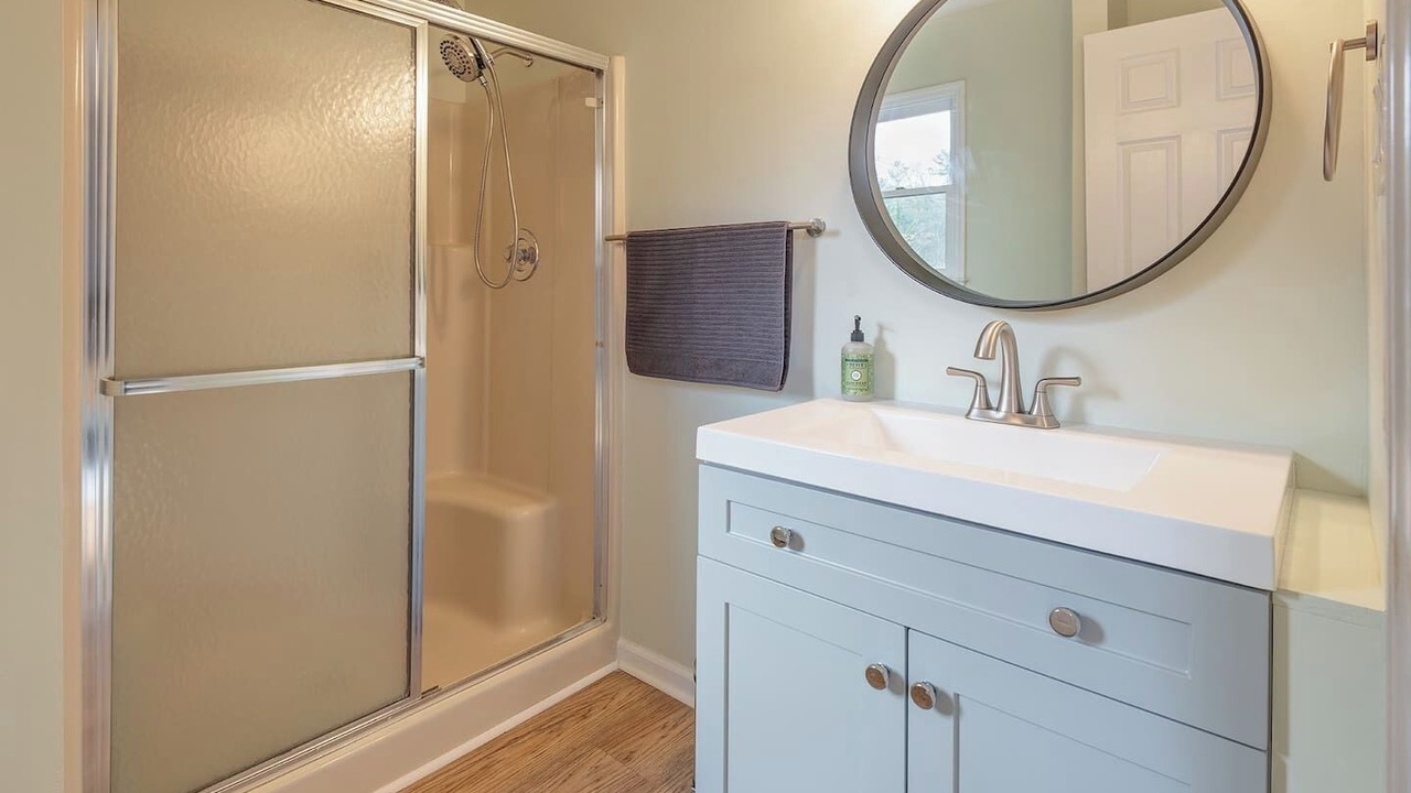 Photo of Bathroom in Gerton