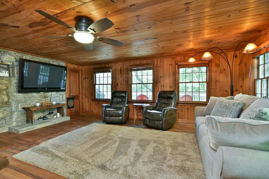 Photo of Livingroom in Gerton