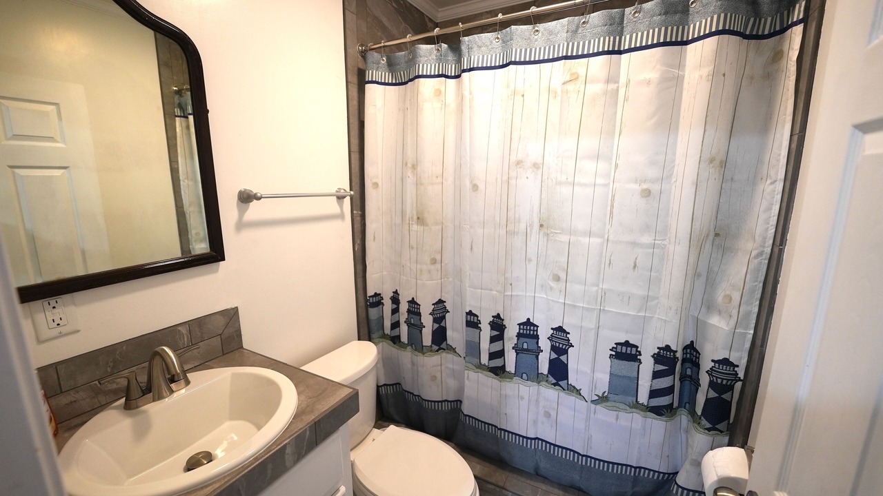 Photo of Bathroom in Beaufort