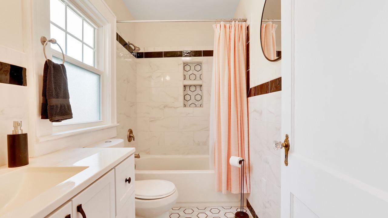 Photo of Bathroom in Midtown