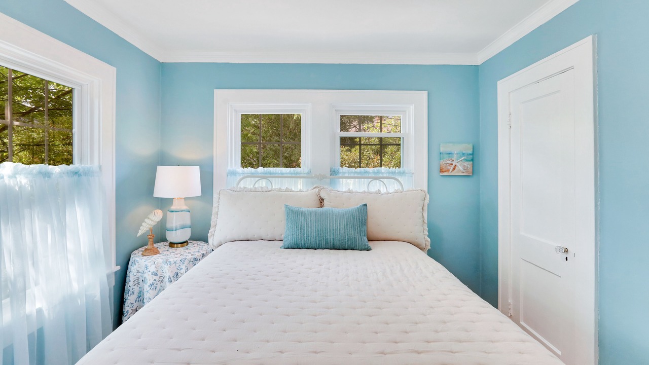Photo of Bedroom in Midtown