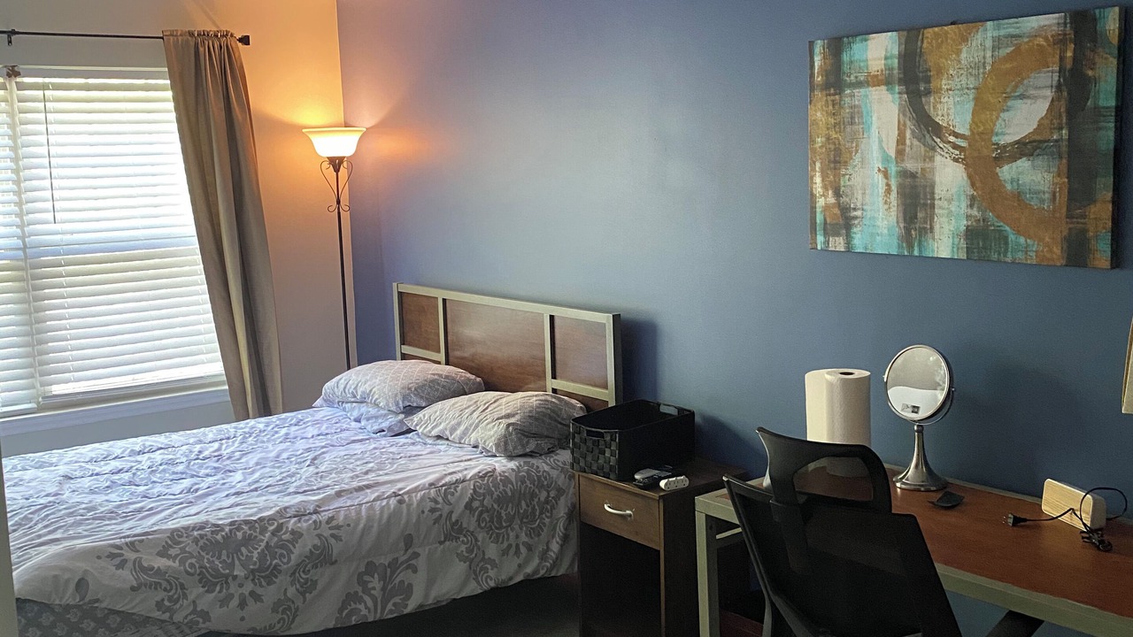 Photo of Bedroom in Southeast Raleigh