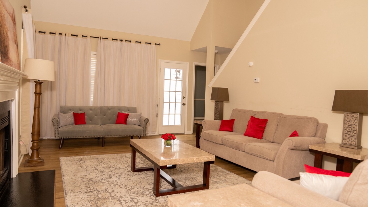 Photo of Livingroom in Cary