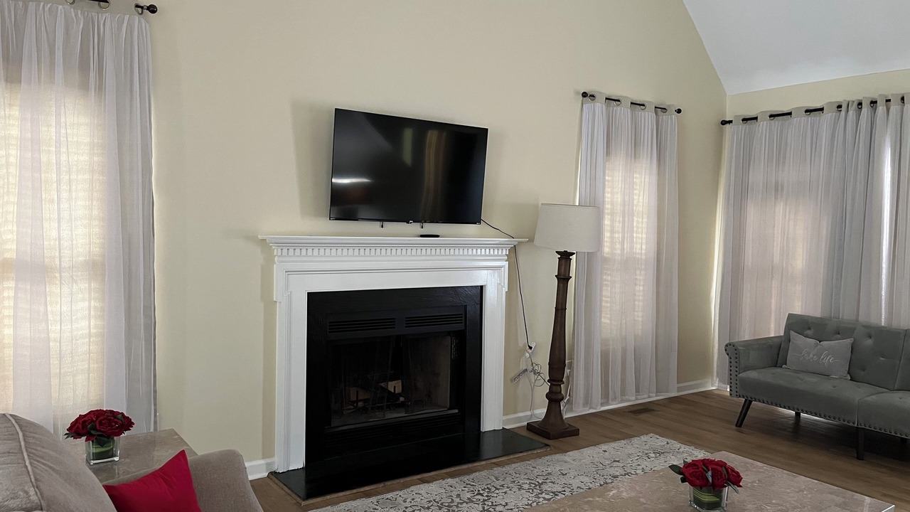 Photo of Livingroom in Cary