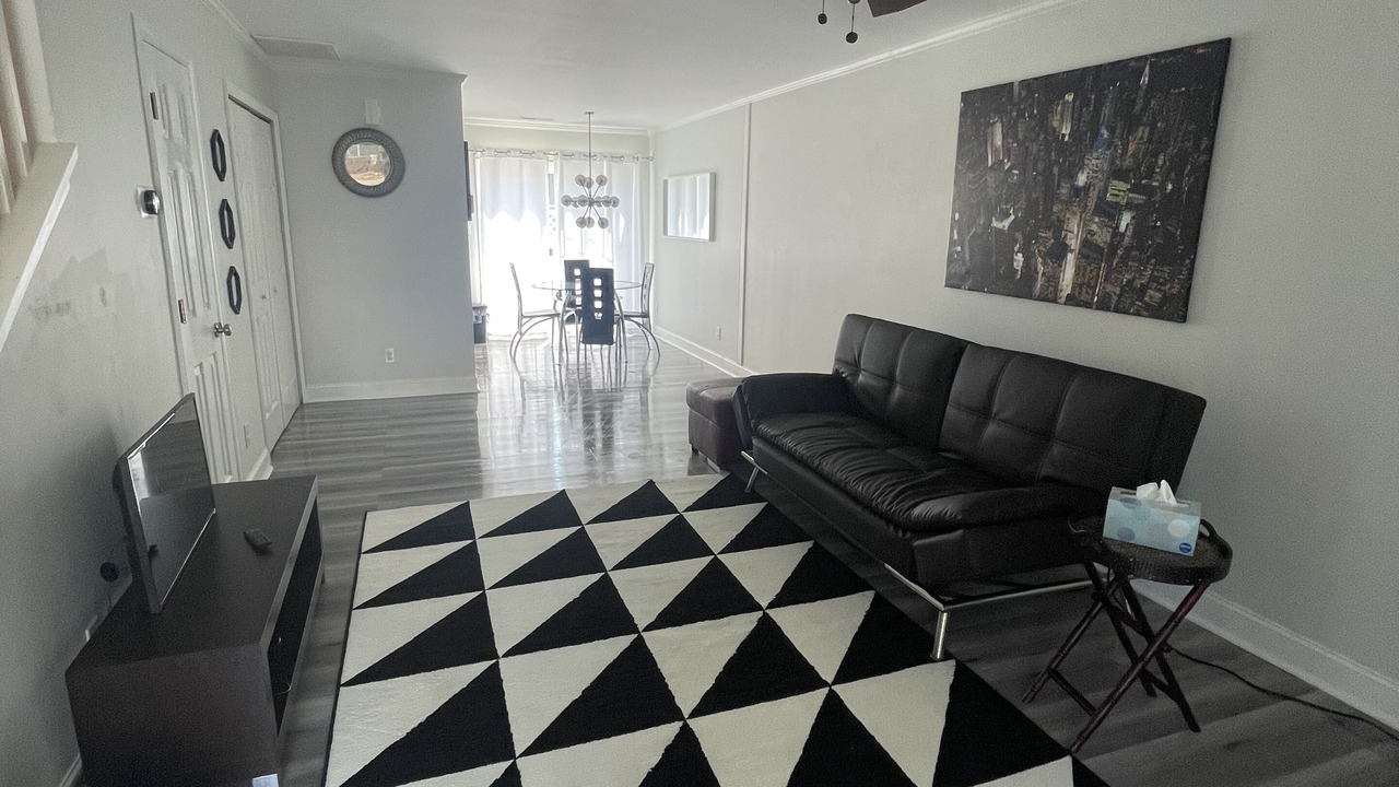 Photo of Livingroom in Greensboro